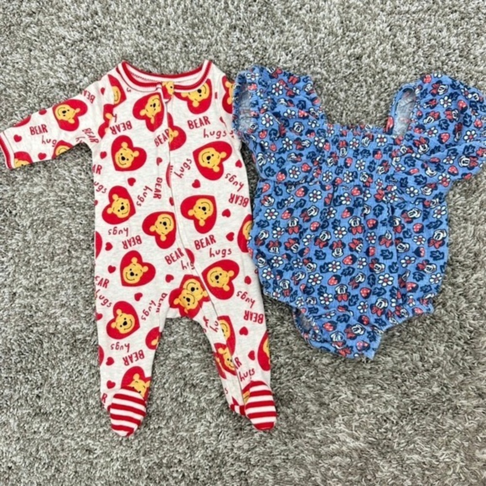 Disney Baby Girl‎ Bundle Newborn Romper Footed Winnie the Pooh Minnie Mouse Set